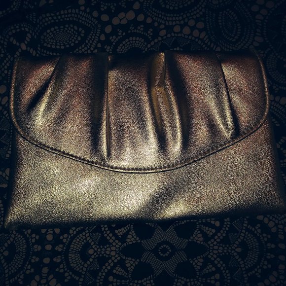 Gold Clutch - Picture 1 of 3
